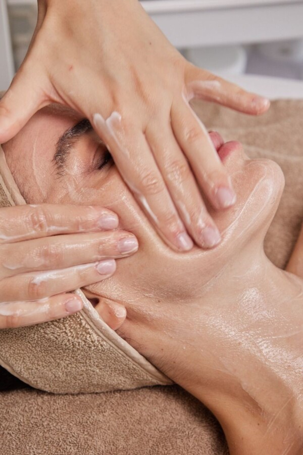 Massage lymphatique facial bienfaits