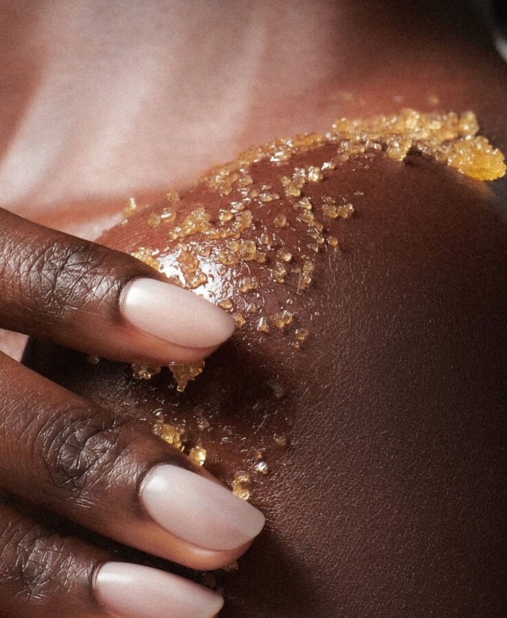 Routine exfoliation visage efficace