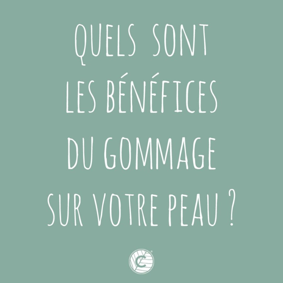 Routine beauté avec gommage