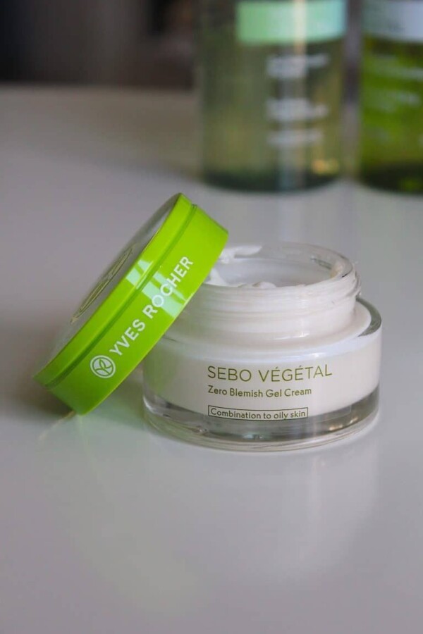 Produits naturels visage Yves Rocher